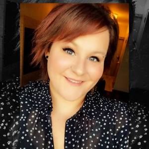 Meet your Posher, Abbey